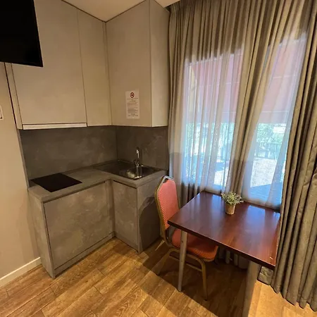 Guza Apartman Tirana
