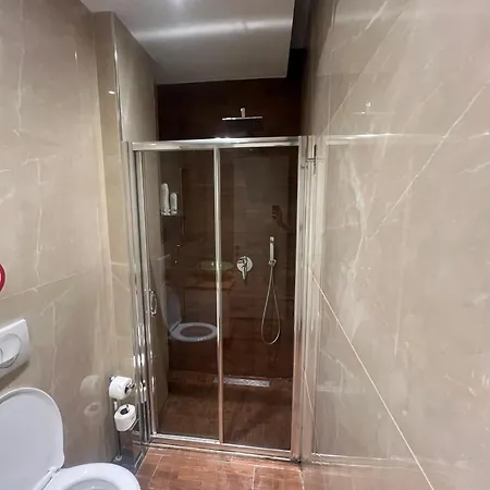 Guza Appartement *